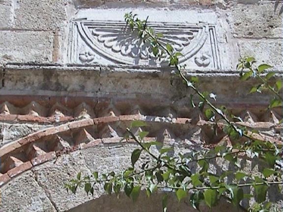 Το ηλιακό ρολόι στην Μονή Παναγίας Βλαχέρνας